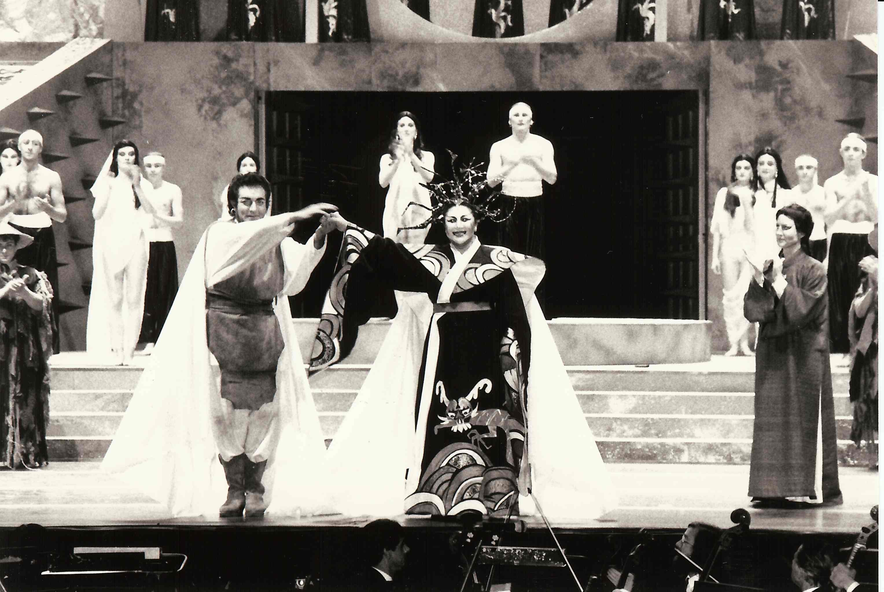 Maria Abajan performing Turandot